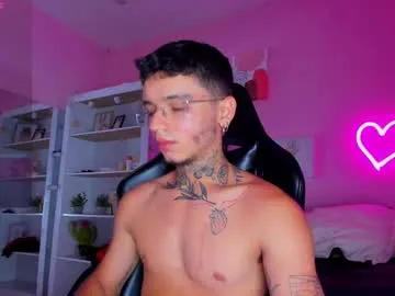 Hot-Pooja25 – webcam model profile photo Image 3