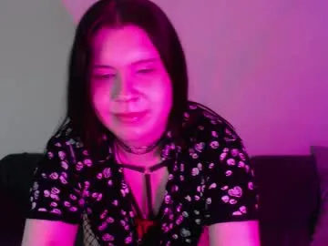 cameron_lux4 – webcam model profile photo Image 15