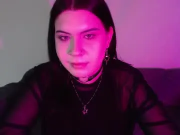 cameron_lux4 – webcam model profile photo Image 3