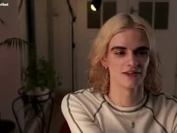 Sexandfire – webcam model profile photo Image 6