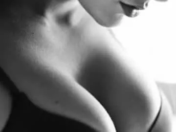 SophiiaStarr – webcam model profile photo Image 10