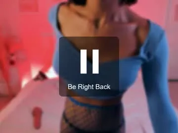 PumaShyXD – webcam model profile photo Image 10