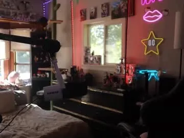 lalilamassu1 – webcam model profile photo Image 5