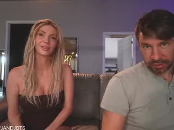 allyson22andy – webcam model profile photo Image 17