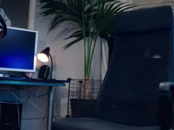 zoeypink – webcam model profile photo Image 16