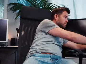 zoeypink – webcam model profile photo Image 4