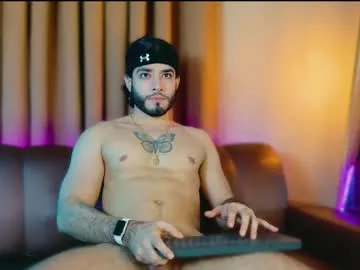 neha_rohan12 – webcam model profile photo Image 12