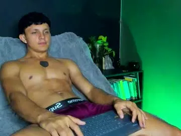 alexwos – webcam model profile photo Image 16
