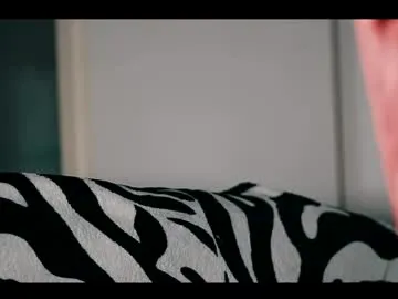 Sania-Love – webcam model profile photo Image 2