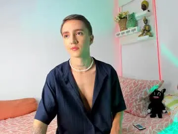 lulu_italy – webcam model profile photo Image 17