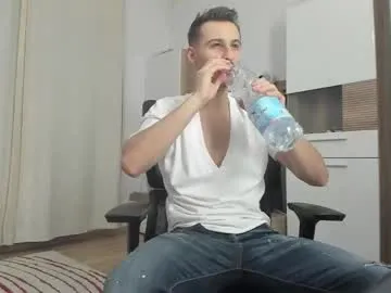 Sara_fun – webcam model profile photo Image 16