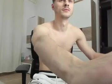 Sara_fun – webcam model profile photo Image 6