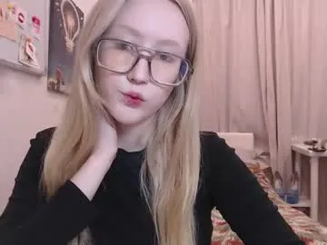 lilian_starfire – webcam model profile photo Image 3
