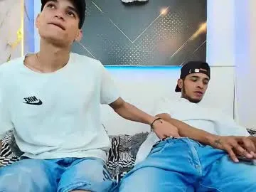 Alirawrz – webcam model profile photo Image 4