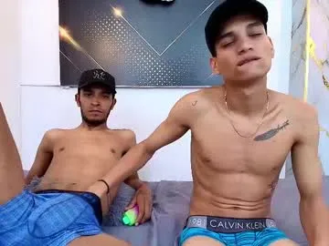 Alirawrz – webcam model profile photo Image 5