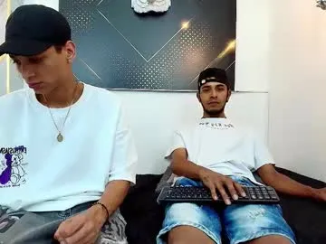 Alirawrz – webcam model profile photo Image 6