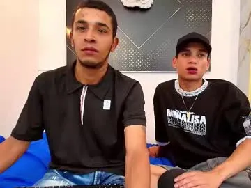 Alirawrz – webcam model profile photo Image 7