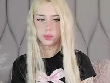 Sssonya – webcam model profile photo Image 16