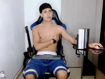 Tatoo_girl – webcam model profile photo Image 14