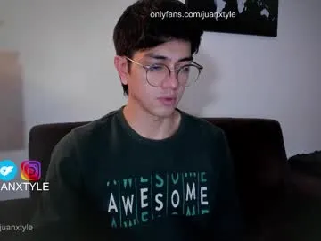 Lena_Blom – webcam model profile photo Image 2