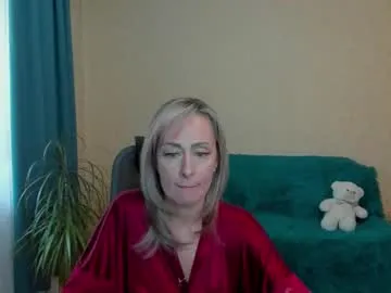 julia__cherry_ Image 3