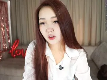 xixi_28 – webcam model profile photo Image 15