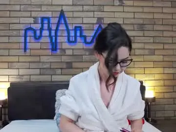 husa_Malikaa – webcam model profile photo Image 8