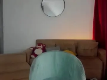 V-Hot-Sweti – webcam model profile photo Image 9