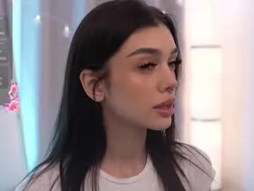 karina_amiri Image 11