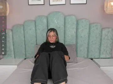 barfantasy – webcam model profile photo Image 8