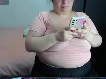 RosieCheeks_ – webcam model profile photo Image 6