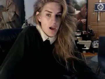 LiliBanger – webcam model profile photo Image 11