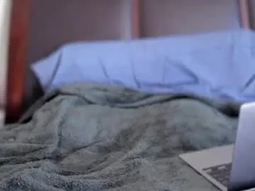 milfNikki – webcam model profile photo Image 13