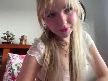 AngelinaTeller – webcam model profile photo Image 6