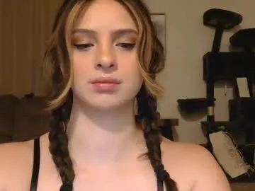 Timide_girl17 – webcam model profile photo Image 18