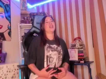 Shanudri77 – webcam model profile photo Image 5