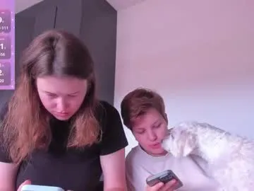 Bambi-Live – webcam model profile photo Image 11