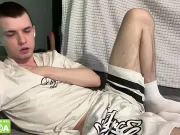 Love_bitess – webcam model profile photo Image 13