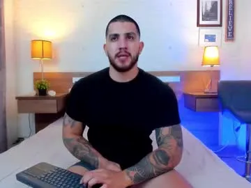 PiperPassionX – webcam model profile photo Image 13