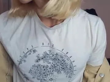 __Miray__ – webcam model profile photo Image 11