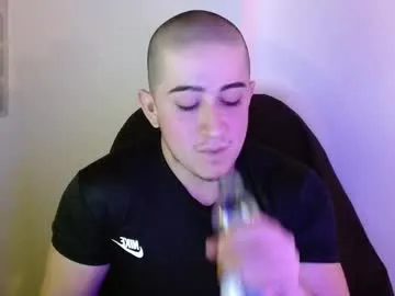 tassiarauj – webcam model profile photo Image 9