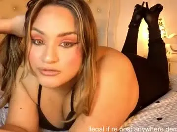 KikiVega – webcam model profile photo Image 19
