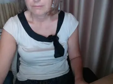 ami_katana – webcam model profile photo Image 13