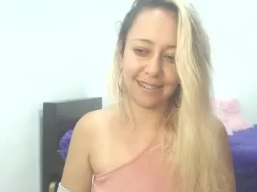 lucillabollente – webcam model profile photo Image 15
