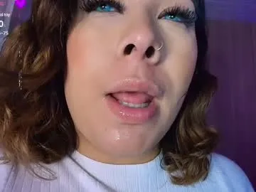 leahtemptation Image 14