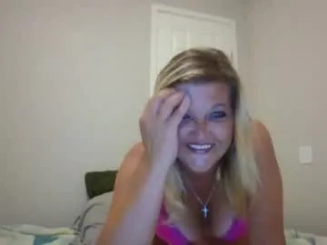 _milkyway – webcam model profile photo Image 16