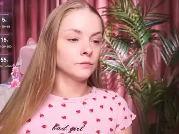 EmiliaCouple – webcam model profile photo Image 12