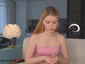 lilkittymonica Image 15