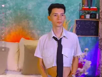 VixenCapri – webcam model profile photo Image 12