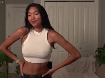 AmiLewis – webcam model profile photo Image 6